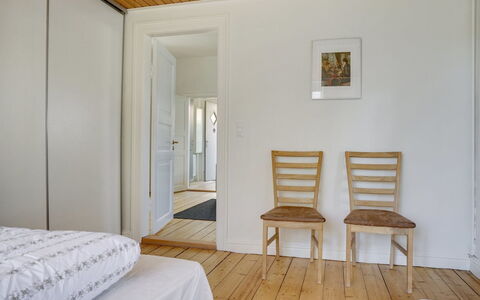 Ejler - 200M from the Sea: Madera, Techo, Arquitectura, Casa, Casa, Cabaña, Vía Muerta, Madera Dura, Pendiente, Inmuebles