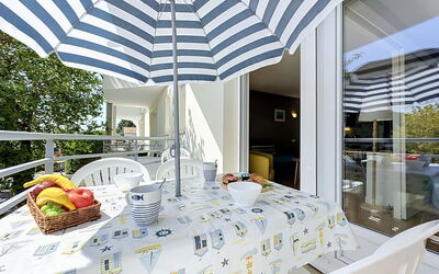 Alojamiento:&nbsp;Le Hameau du Golf 200.3