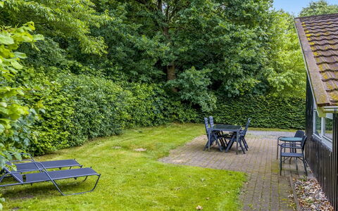 Corinna - 28Km from the Sea: 
