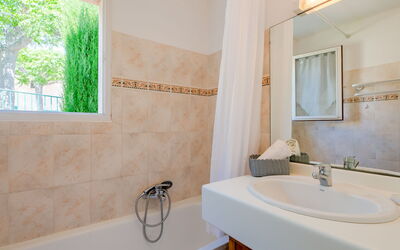 Alojamiento:&nbsp;Le Petit Village 320.2