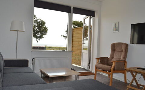 Aghnar - 5Km from the Sea: Mueble, Diseño De Interiores, Piso, Madera, Suelo, Techo, Suelos De Madera, Silla, Mesa, Encendiendo