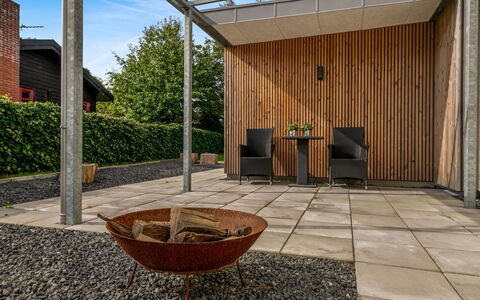 Timotej - 75M to the Fjord: Madera, Cabaña, Casa, Cuarto De Troncos, Maderas, Vía Muerta, Madera Dura, Material Natural, Edificios Del Jardín, \Choza