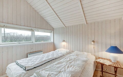 Clarina - 800M to the Fjord: Madera, Techo, Habitación, Suelo, Piso, Lecho, Cama, Sábana, Tablón, Madera Dura