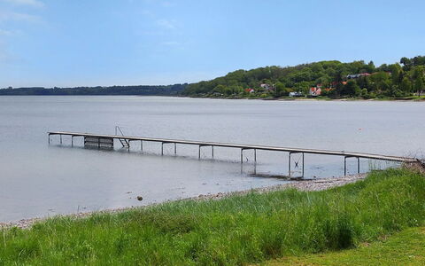 Udder - 50M to the Fjord: Madera, Techo, Casa, Casa, Arquitectura, Vía Muerta, El Terreno Del Lote, Cabaña, Cobertizo, Edificios Del Jardín