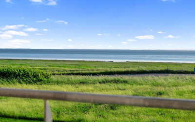 Antomine - 100M from the Sea