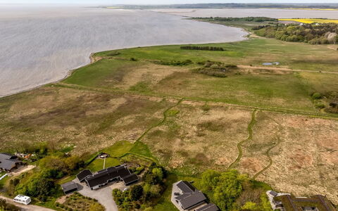 Eske - 200M to the Fjord: Hierba, Pradera, Paisaje, Ecorregión, Llanura, Planta De La Comunidad, El Terreno Del Lote, Mueble Para Exteriores, Pradera, Shrubland