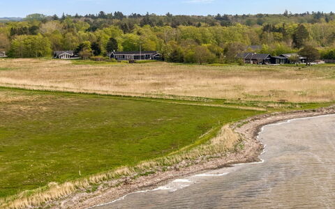 Eske - 200M to the Fjord: Hierba, Pradera, Paisaje, Ecorregión, Llanura, Planta De La Comunidad, El Terreno Del Lote, Mueble Para Exteriores, Pradera, Shrubland