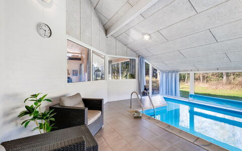 Luciane - 2.5Km from the Sea: Cabaña, Patio Interior, Yarda, Edificios Del Jardín, Cobertizo, Vía Muerta, Mueble Para Exteriores, Cuarto De Troncos, Estructura Al Aire Libre, Choza