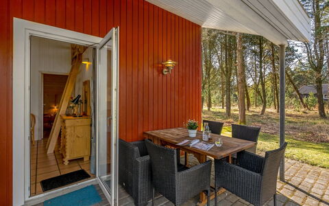Luciane - 2.5Km from the Sea: Cabaña, Patio Interior, Yarda, Edificios Del Jardín, Cobertizo, Vía Muerta, Mueble Para Exteriores, Cuarto De Troncos, Estructura Al Aire Libre, Choza