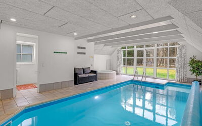 Dorris - 4.3Km from the Sea