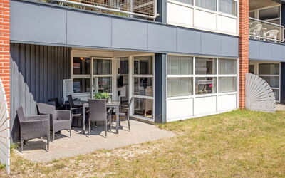 Milly - 100M from the Sea