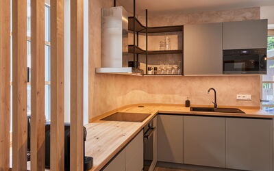 Alojamiento:&nbsp;Mountain Bliss Lounge & Grill Terrace 140.1