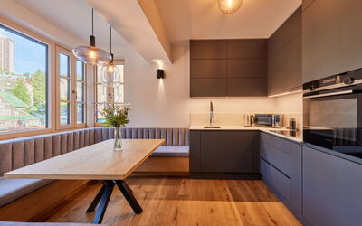 Alojamiento:&nbsp;Summit View Lounge & Alcove 140.3