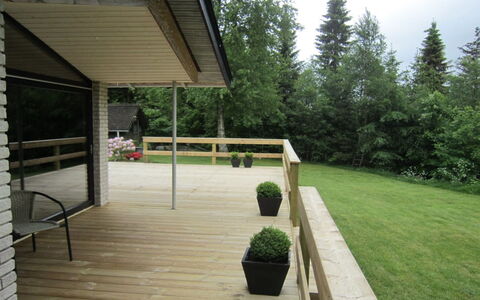 Wilmer - 40Km from the Sea: Piso, Diseño De Interiores, Madera, Suelo, Escalera, Techo, Manchas De Madera, Suelos De Madera, Madera Dura, Pretil