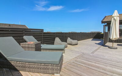 Frederik - 250M from the Sea