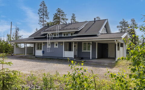 Tahkonkallio 34 a: Madera, Cabaña, Casa, Casa, Puerta, Madera Dura, Edificios Del Jardín, Manchas De Madera, Cuarto De Troncos, Tablón