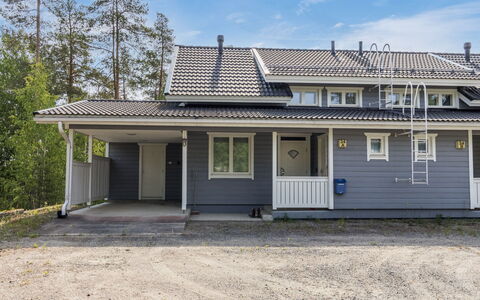 Tahkonkallio 34 a: Madera, Cabaña, Casa, Casa, Puerta, Madera Dura, Edificios Del Jardín, Manchas De Madera, Cuarto De Troncos, Tablón