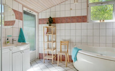 Orvokki - 125M from the Sea