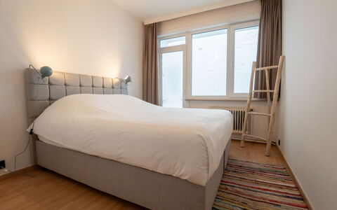 Blankenberge 152: Mueble, Comodidad, Edificio, Madera, Ventana, Marco De La Cama, Encendiendo, Sombra, Arquitectura