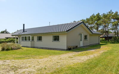 Thove - 600M from the Sea