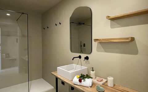 Alojamiento:&nbsp;Casa Mia 4 654.4