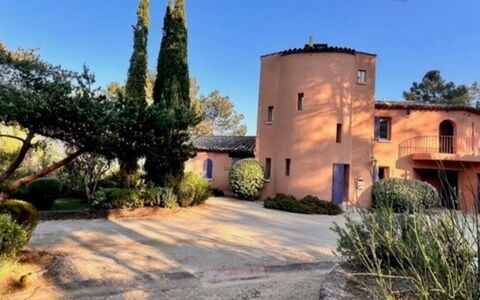 La Tourelle des Ocres: Arbusto, Inmuebles, Paisajismo, Hacienda, Villa