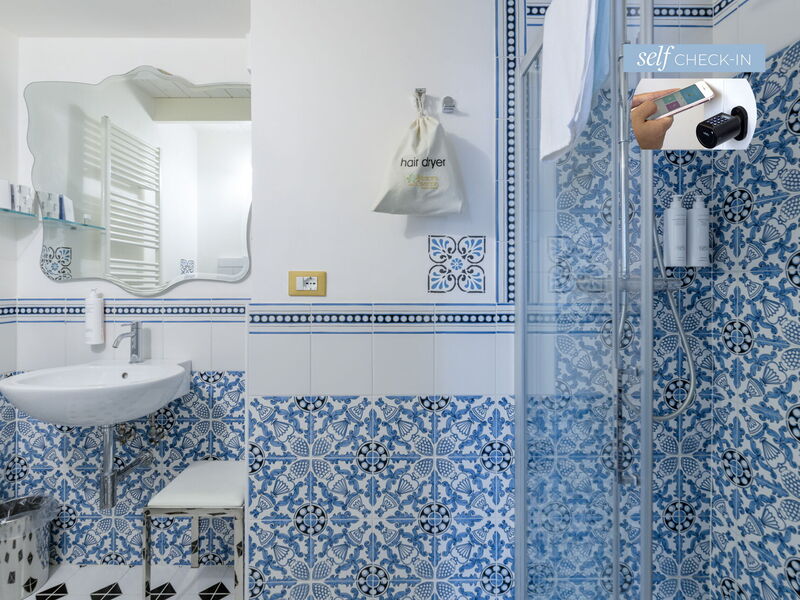 Alojamiento:&nbsp;Rosa Junior Suite 5 - Dimora Osanna