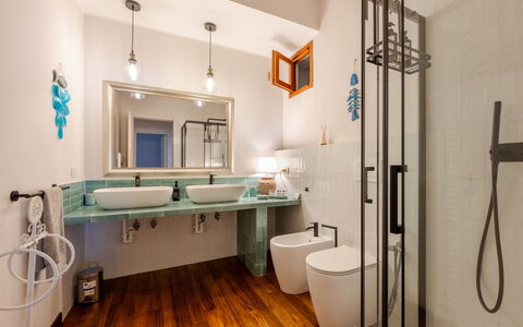 Wesea: Diseño De Interiores, Arreglo De Tubería, Piso, Pared, Baño, Suelo, Lavabo, Madera, Lavabo Del Baño, Grifo