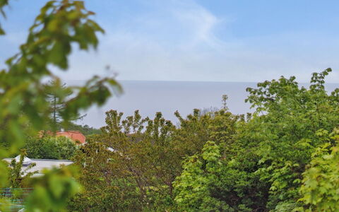 Dika - 400M from the Sea: Cabaña, Casa, Casa, Techo, Porche, Inmuebles, Vía Muerta, Edificios Del Jardín, Casa De Campo, Yarda