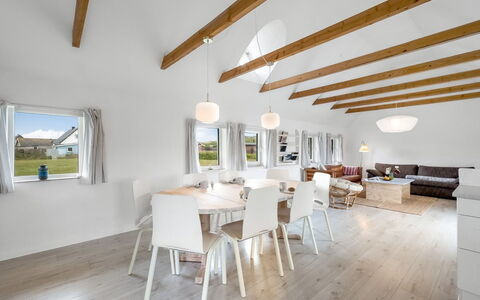 Hermine - from the Sea: Madera, Piso, Techo, Diseño De Interiores, Suelo, Casa, Suelos De Madera, Cocina Y Comedor Mesa, Sala, Tablón