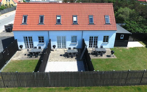 Alessandra - 500M from the Sea: Techo, Casa, Cabaña, Inmuebles, Mueble Para Exteriores, Yarda, Mesa Al Aire Libre, Patio, Patio Interior, Villa