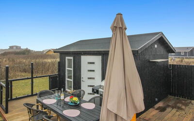Edvia - 300M from the Sea