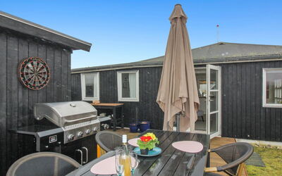 Edvia - 300M from the Sea