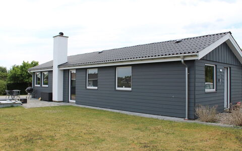 Jannik - 300M from the Sea: Hierba, Pradera, Paisaje, Ecorregión, Llanura, Planta De La Comunidad, El Terreno Del Lote, Mueble Para Exteriores, Pradera, Shrubland