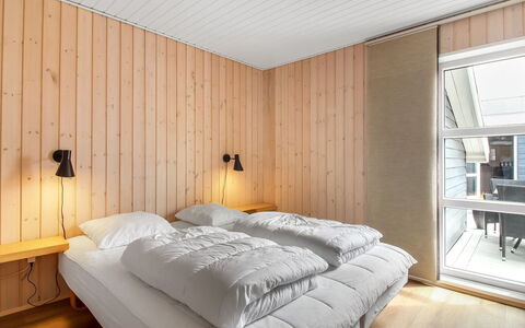 Thomsen - 475M from the Sea: Azul, Piscina, Mueble, Mueble Para Exteriores, Recurso, Silla, Sombra, Eco Hotel, Maceta