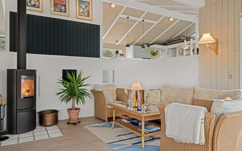 Hrefna - 500M from the Sea: Piscina, Casa De Campo, Inmuebles, Villa, Recurso, Hacienda, Eco Hotel, Patio Interior