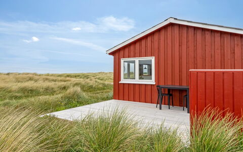 Nikoletta - 50M from the Sea: Mueble, Mueble Para Exteriores, Vajilla, Mesa, Drinkware, Silla, Mesa Al Aire Libre, Comida, Botella