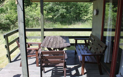 Matild - 800M from the Sea: Madera, Casa, Porche, Cubierta, Madera Dura, Techo, Manchas De Madera, Suelos De Madera, Eco Hotel