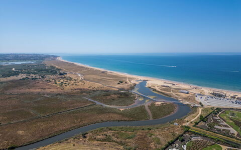 Sunny Beach Casa-M: Agua, Los Recursos Hídricos, Cuerpo De Agua, Camino Acuático, Vista Panorámica, Fotografía Aérea, Costa, Costeras Y Los Accidentes Geográficos Oceánico, Canal, Banco