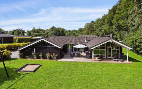 Edin - 150M from the Sea