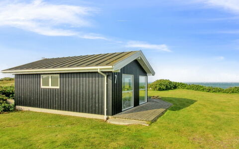 Normand - 50M from the Sea