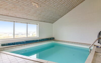 Hilmer - 180M from the Sea