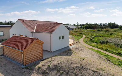 Yakari - 1Km from the Sea