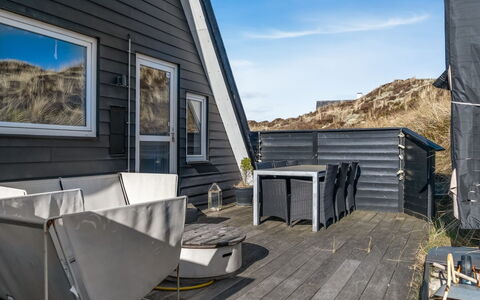 Pauli - 350M from the Sea
