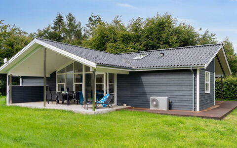 Gisl - 1.3Km from the Sea