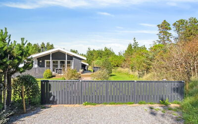 Ofelia - 2.5Km from the Sea