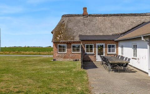 Haralde: Cielo, Techo, Cabaña, Casa, Casa, El Terreno Del Lote, Llanura, Área Rural, Casa De Campo, Inmuebles