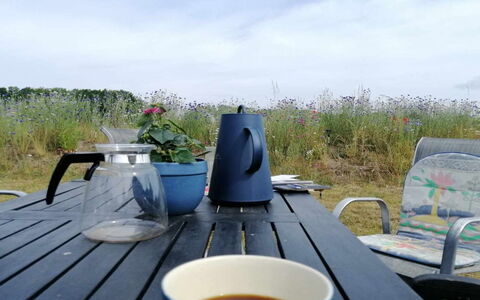 Helmi - 1Km from the Sea