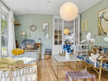 Fintan - 1Km from the Sea