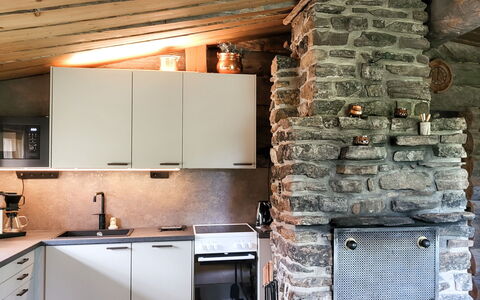 Kelokoto: Pared, Diseño De Interiores, Piso, Madera, Cocina, Techo, Mueble, Suelo, Habitación, Mostrador